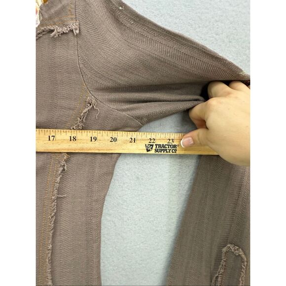 The Pyramid Collection Womens Brown Embroidered Floral Button Down Shirt Top XL - Picture 6 of 11